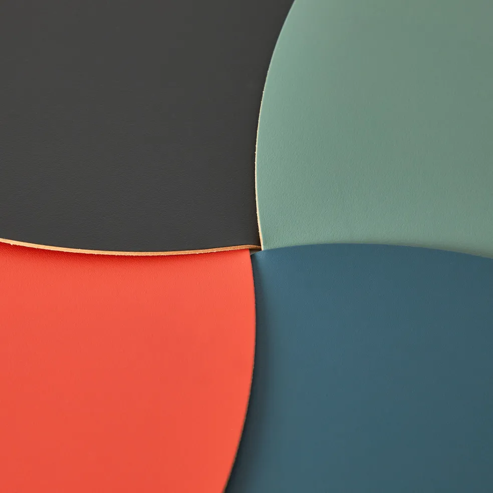 Fashion Cuero Two Tone Round Leather Placemat 36cm Placemats & Coasters | Table Settings