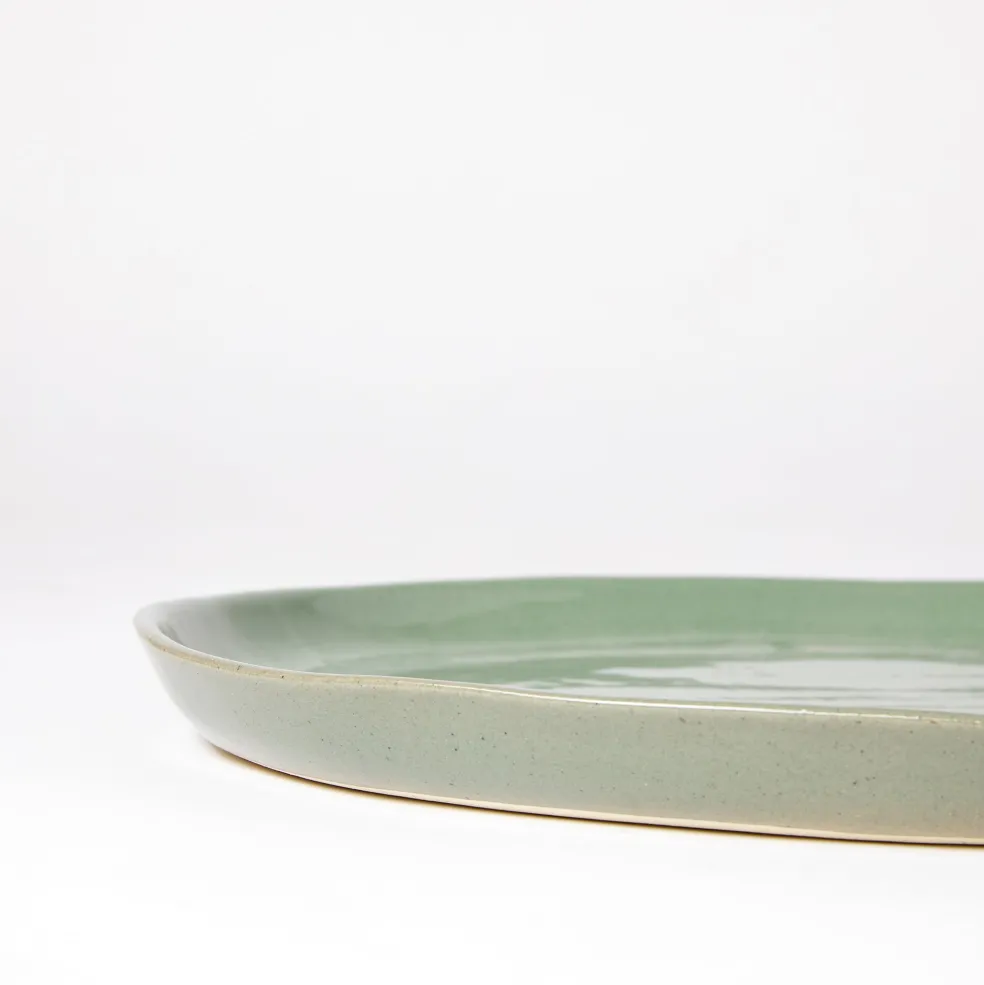 Clearance Henley Oversized Round Serving Platter Olive 50cm Serving Boards & Platters | Table Settings