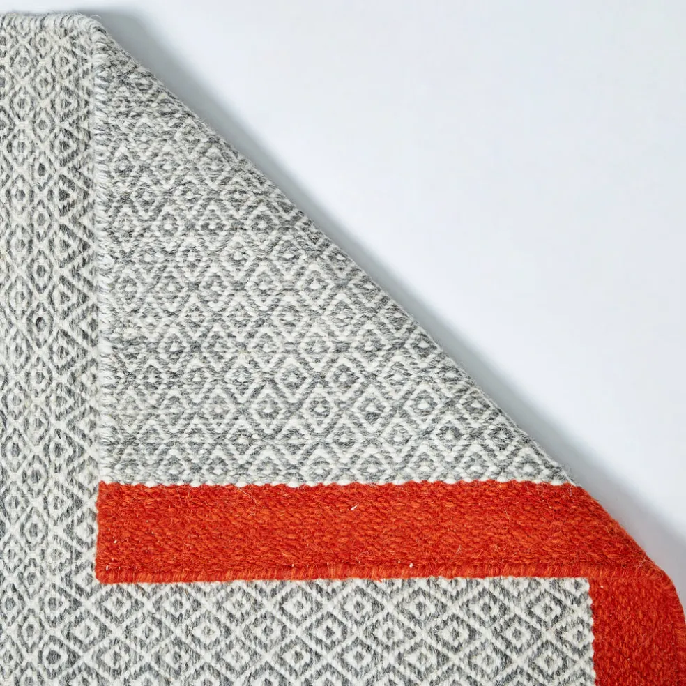Clearance Mini Diamond Kilim Rug Ivory & Firecracker 200 x 300cm Rugs