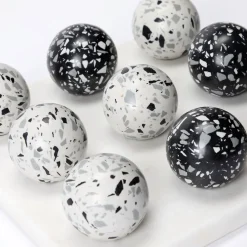 Shop Pietra Tic Tac Toe Engineered Stone 25 x 25cm Luxury Gifts | Games & Entertaining