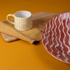 Hot Wiggle Mug Primrose Mugs, Cups & Jugs | Gifts Under £50